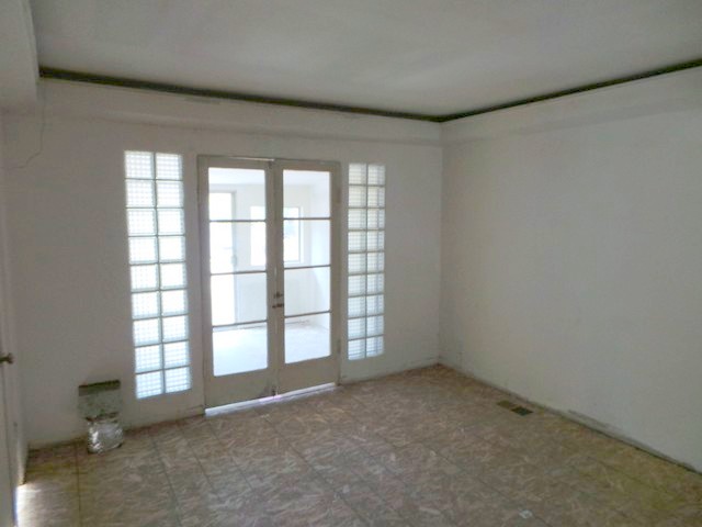 3470 Russell StRiverside, CA, 92501Riverside County
