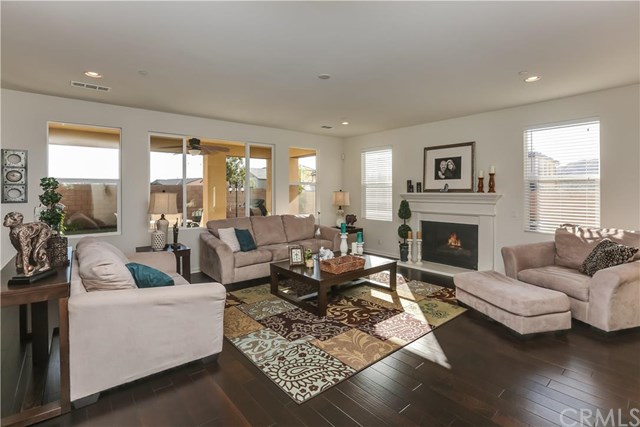 10944 Playa Del Sol, Riverside, CA 92503