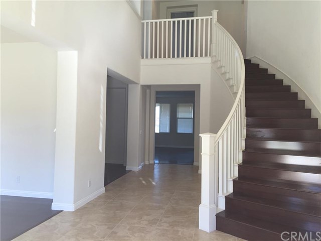 3251 Vista Pointe, Riverside, CA 92503
