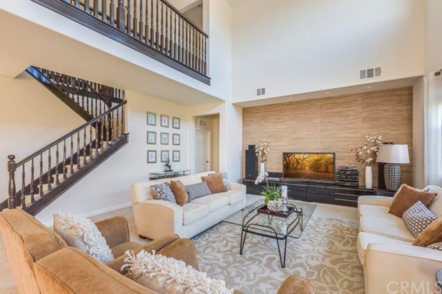 16621 Golden Bluff, Riverside, United States 92503