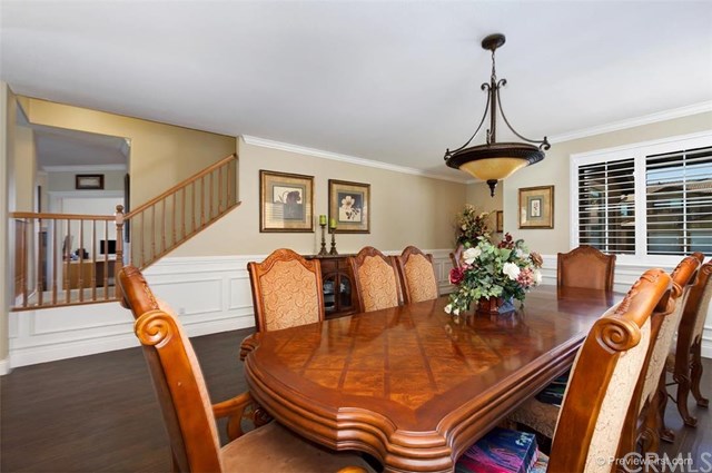 17222 Woodentree Lane, Riverside, CA 92503