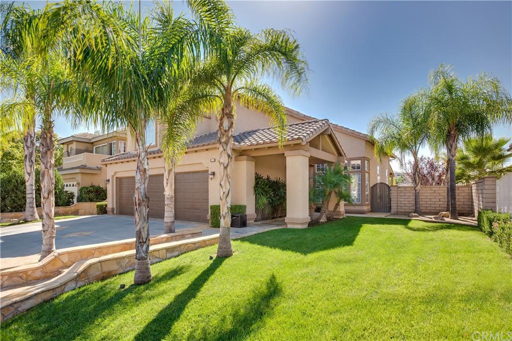 16405 Sun Summit Drive, Riverside, CA 92503