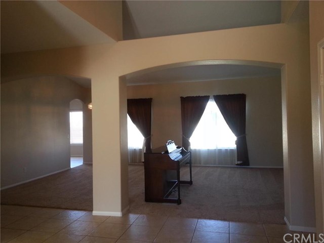 14040 Rock Place, Riverside, CA 92503