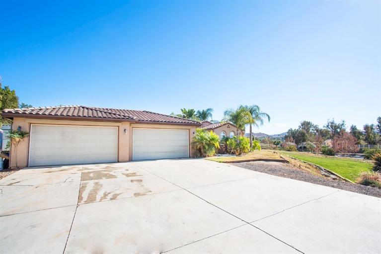 17916Canyonwood Dr, Riverside, United States 92504