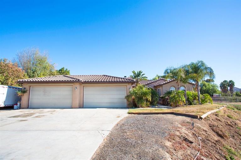 17916Canyonwood Dr, Riverside, United States 92504