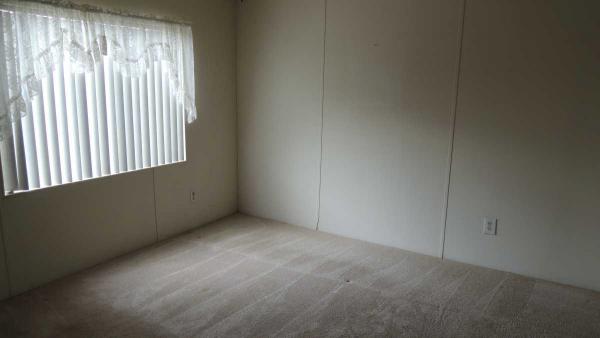 Meadows Mobile Home Park4000 Pierce St. Spc#183Riverside, CA 92505