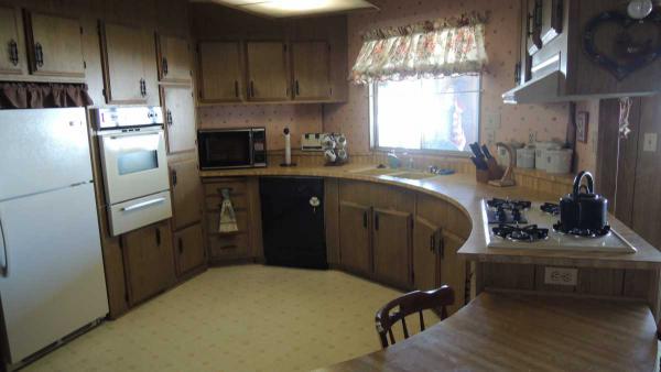 Meadows Mobile Home Park4000 Pierce St # 132Riverside, CA 92505