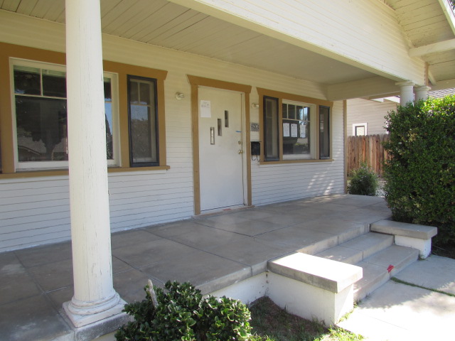 3909 Larchwood PlRiverside, CA, 92506Riverside County