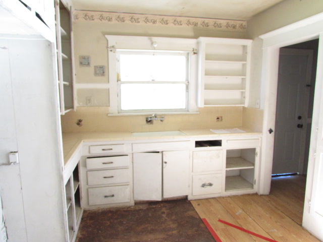 3909 Larchwood PlRiverside, CA, 92506Riverside County