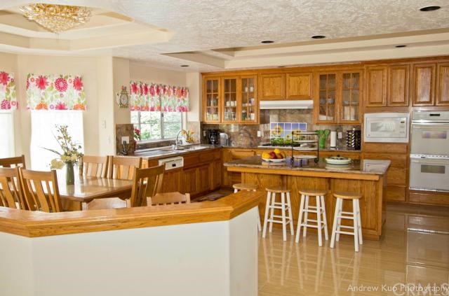 2085 Westminster Drive, Riverside, United States 92506