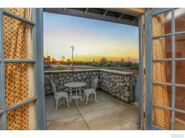 15278 Washington Street, Riverside, CA 92506