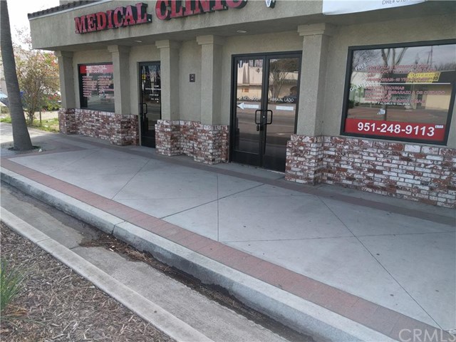 5524 Mission Boulevard, Riverside, CA 92509
