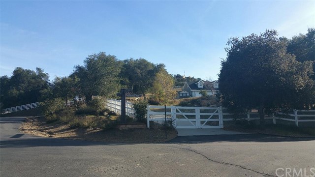 35515 El Niguel Road, Lake Elsinore, CA 92530