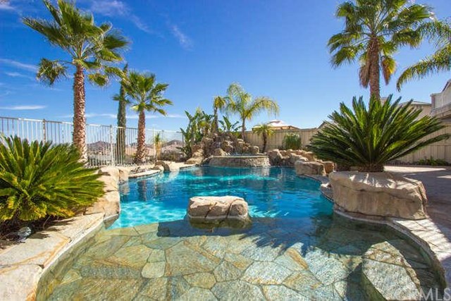 15 Via Palmieki Court, Lake Elsinore, CA 92532