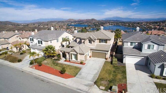 15 Via Palmieki Court, Lake Elsinore, CA 92532