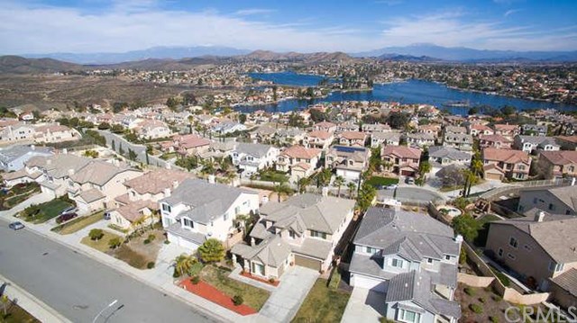 15 Via Palmieki Court, Lake Elsinore, CA 92532