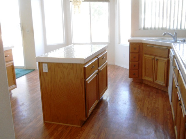 896 Bahama DriveHemet, CA, 92543Riverside County