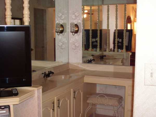 Saddleback Mobile Home Estates1536 S. State St. Spc193Hemet, CA 92543
