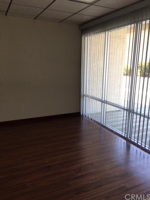 464 S Palm Avenue N, Hemet, CA 92543