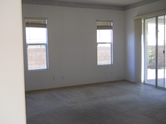 983 Banbury DriveHemet, CA, 92544Riverside County