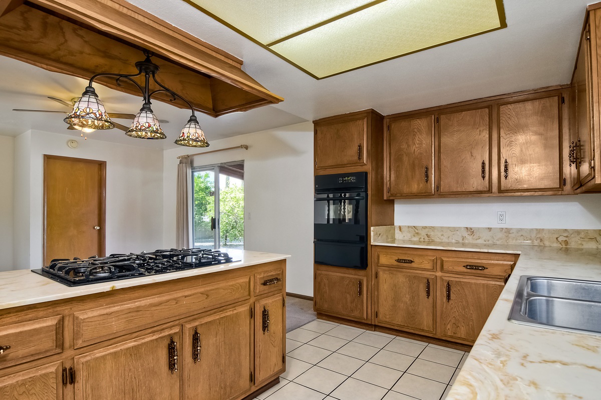 497 Whicha Way, Hemet, CA 92544