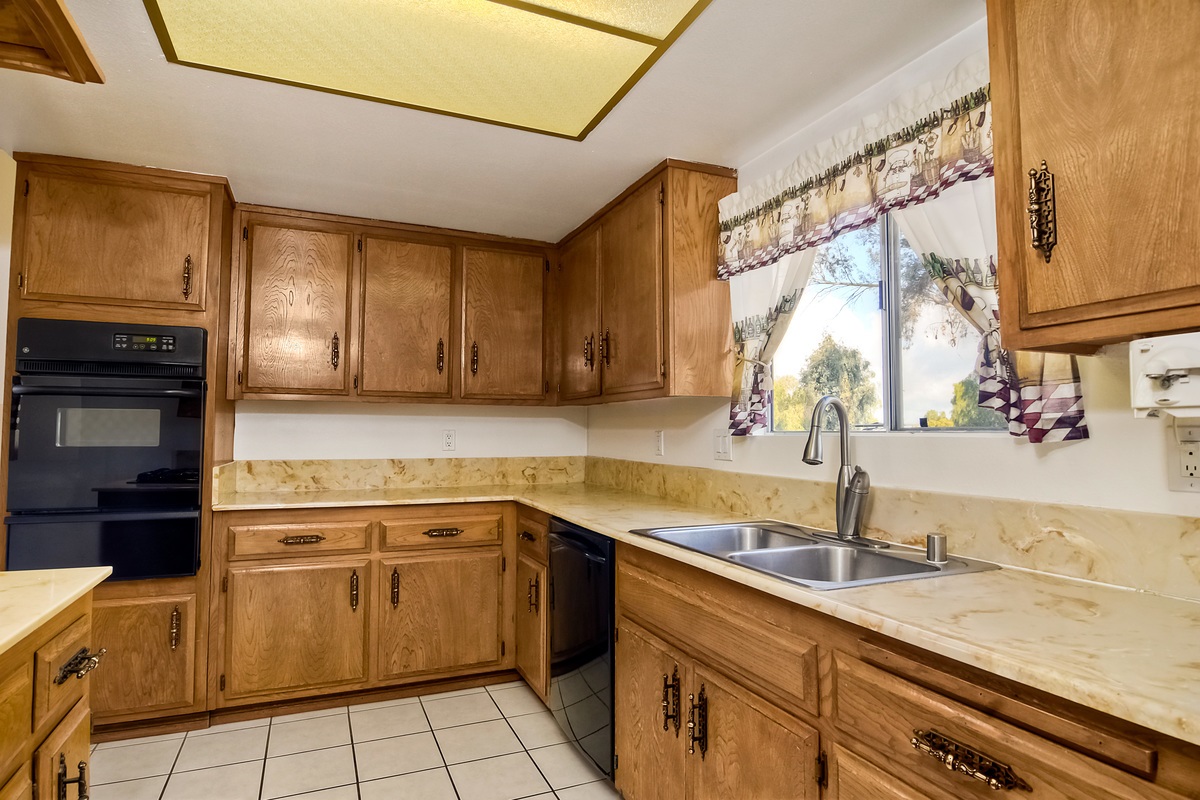 497 Whicha Way, Hemet, CA 92544
