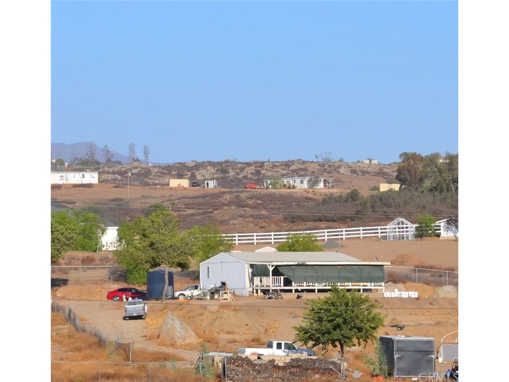 41055 Calle Orilla, Hemet, CA 92544