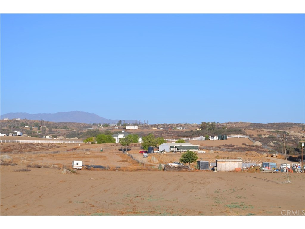 41055 Calle Orilla, Hemet, CA 92544