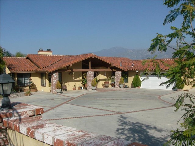 44518 Mayberry Avenue, Hemet, United States 92544