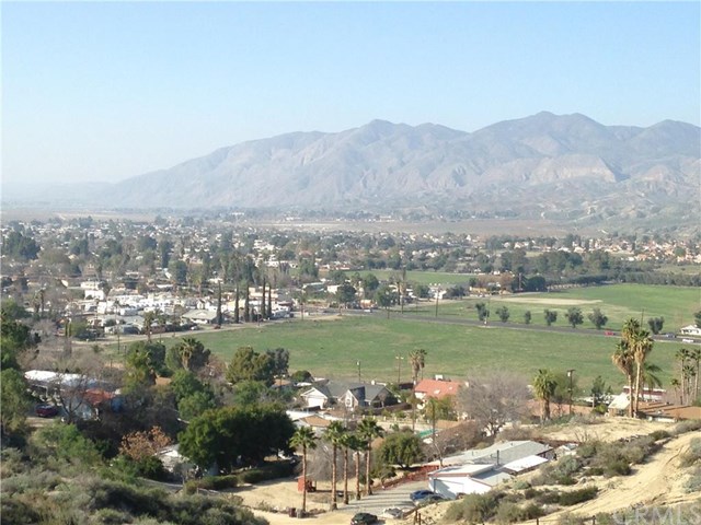 44518 Mayberry Avenue, Hemet, United States 92544