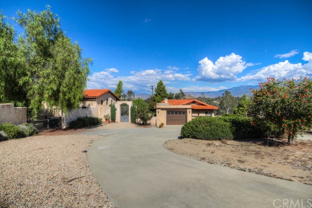 42080 Rockview Drive, Hemet, CA 92544