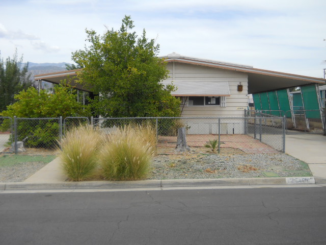 25406 Wanda LaneHemet, CA, 92544Riverside County