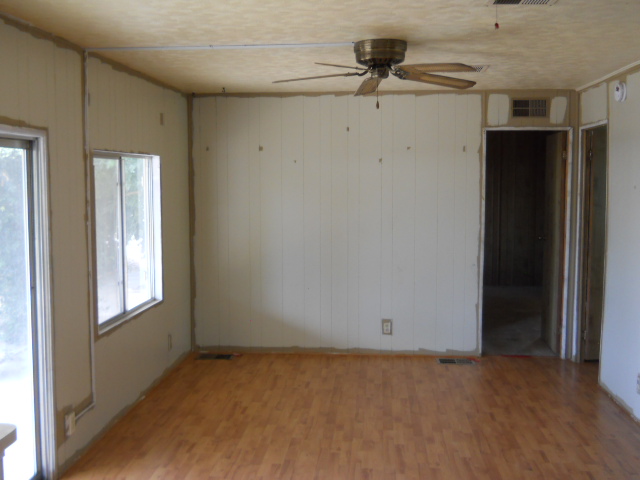 25406 Wanda LaneHemet, CA, 92544Riverside County