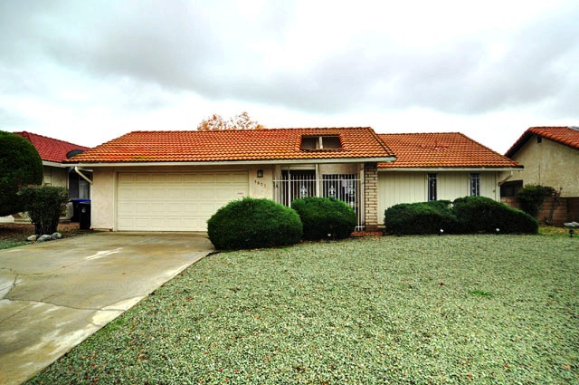 1825 Silver Oak WayHemet, CA, 92545Riverside County