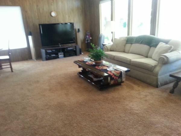 Eastlake Mobile Home Estates 1379 Bishop Dr.Hemet, CA 92545