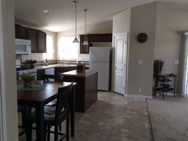 HEMET WEST-an Active Living Resort5001 W. Florida Ave., Homesite 209Hemet, CA 92545