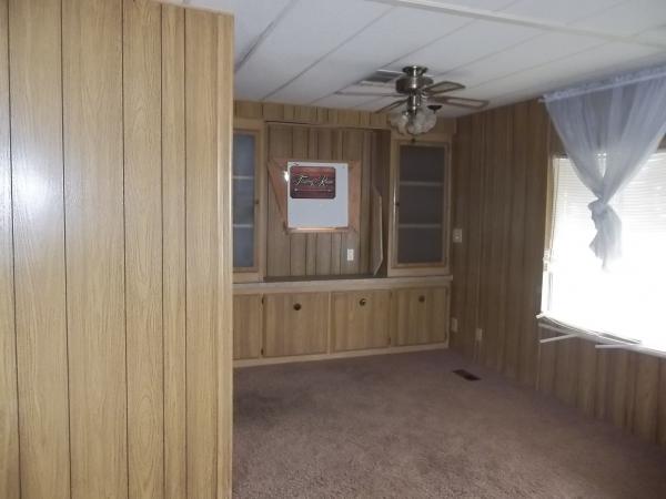 Villa Del Sol Mobile Home Estates 2205 W. Acacia Ave., #57Hemet, CA 92545