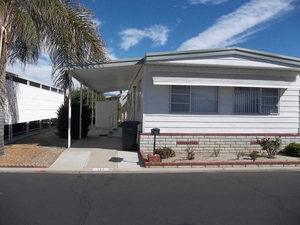 Villa Del Sol Mobile Home Estates 2205 W. Acacia Ave., #127Hemet, CA 92545