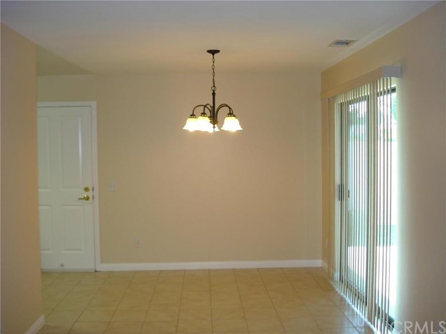 1090 Morning Mist Court, Hemet, CA 92545