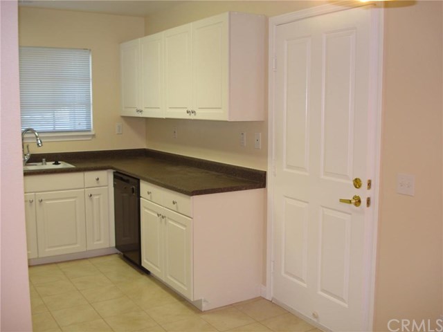 1090 Morning Mist Court, Hemet, CA 92545