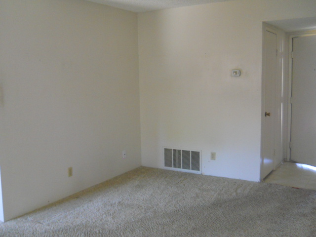 1921 Calle DiabloHemet, CA, 92545Riverside County