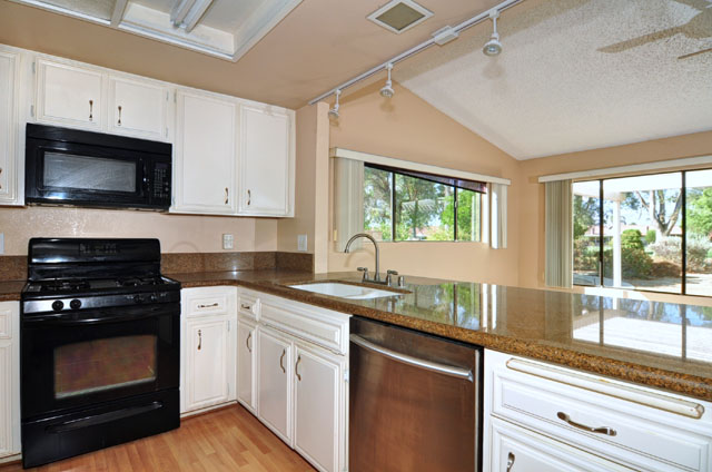 1290 Sequoia CircleHemet, CA, 92545Riverside County