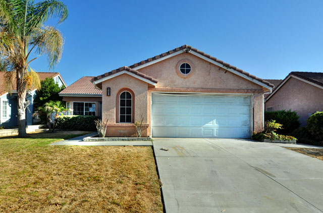 3041 Pembroke AvenueHemet, CA, 92545Riverside County