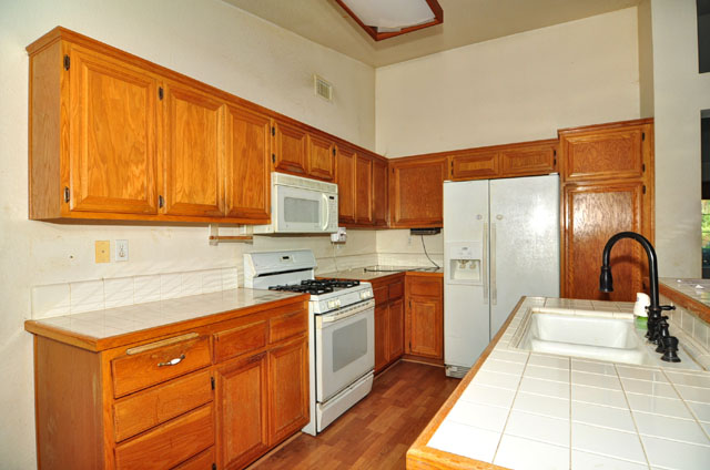 3041 Pembroke AvenueHemet, CA, 92545Riverside County