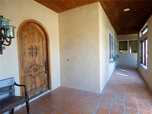 23730 Tapatia Road, Juniper Flats, CA 92548