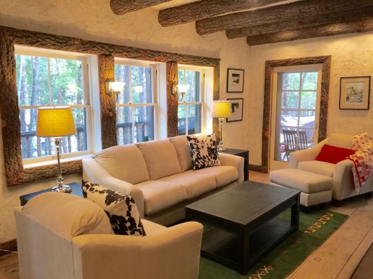 54795 N Circle DR, Idyllwild, CA 92549