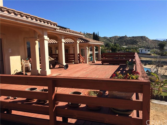 25915 Fran Lou Dr, Moreno Valley, United States 92557
