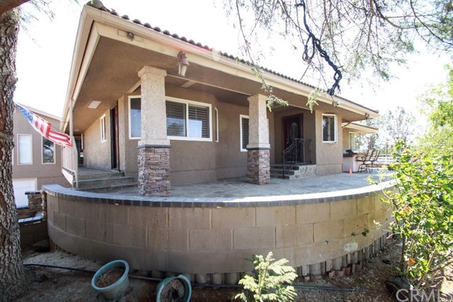 42421 Shaw Lane, Murrieta, CA 92562