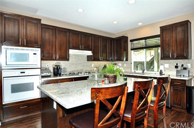 41599 Cherrybranch Avenue, Murrieta, CA 92562