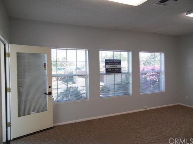 24977 Washington Avenue, Murrieta, CA 92562